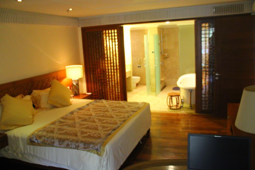 Hna Resort Haikou Haikou  Exteriör bild